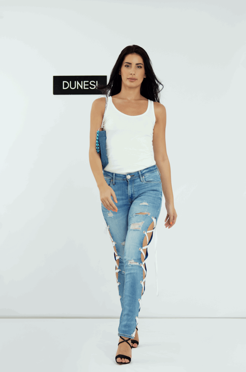 Jasmin Distressed Jeans
